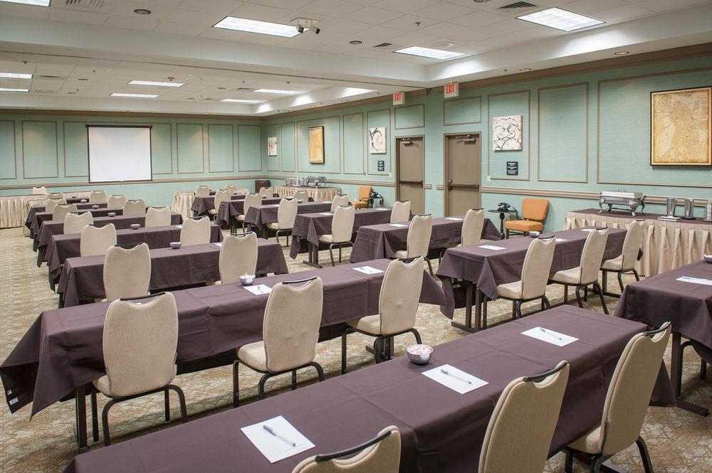 Hampton Inn & Suites New Orleans/Elmwood Harahan Exterior foto