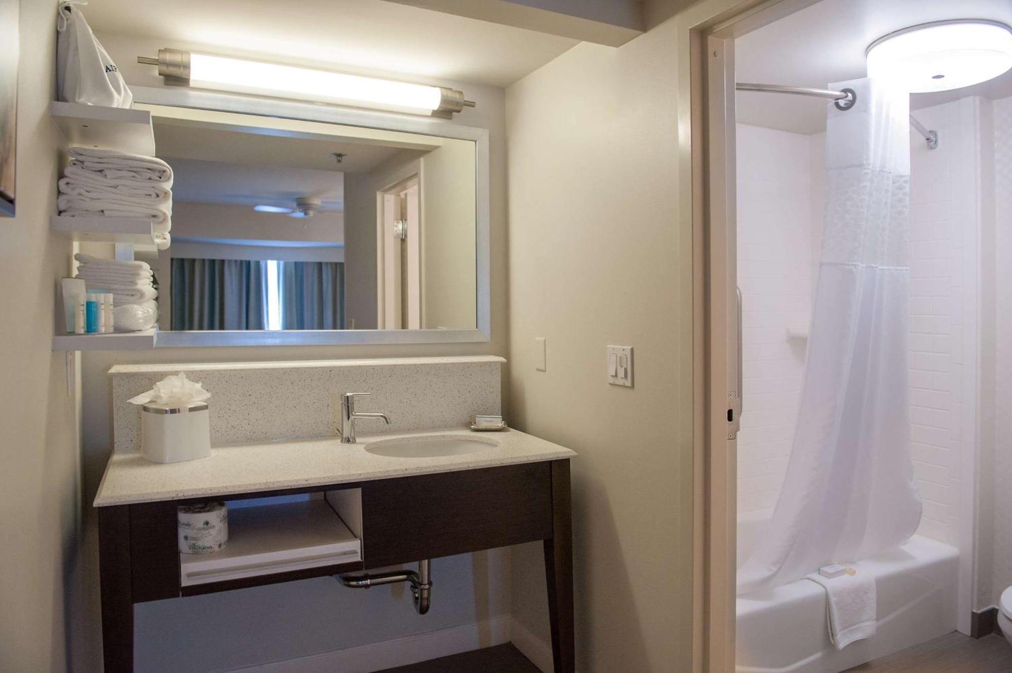 Hampton Inn & Suites New Orleans/Elmwood Harahan Exterior foto